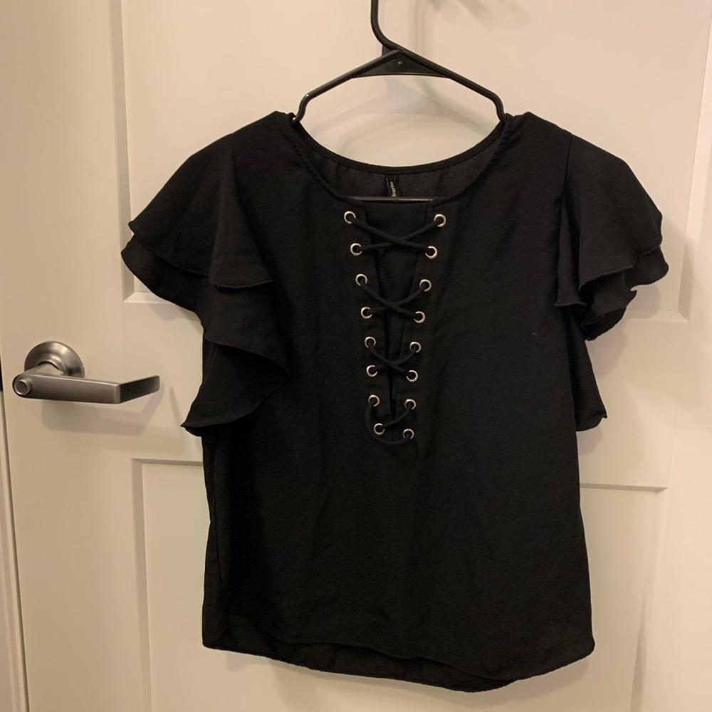 Stradivarius Tops